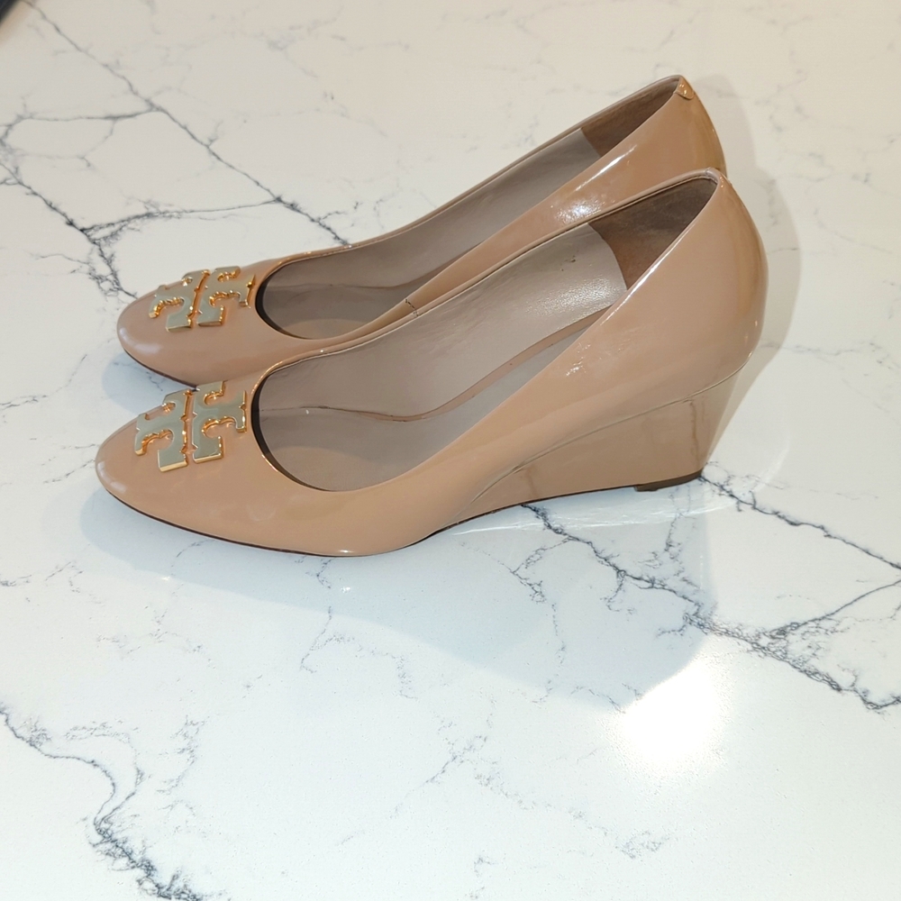 Tory Burch chelsea wedge pumps